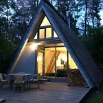 Prázdninový dům Reetdach Am Luebbesee Sauna Bootsteg Neu By Interhome Milmersdorf