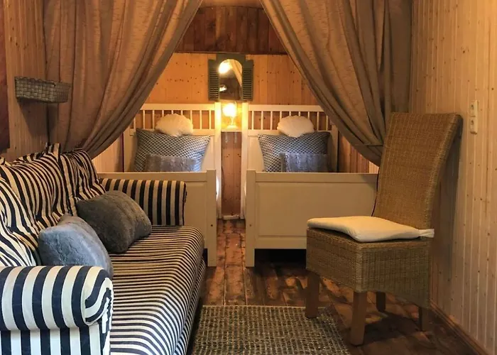 Reetdach Am Luebbesee Sauna Bootsteg Neu By Interhome Milmersdorf